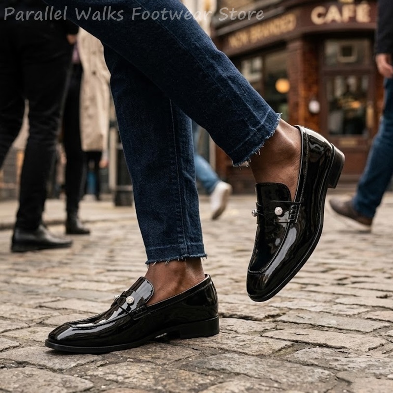 Suede Loafers Men - รองเท้าโลฟเฟอร์ผู้ชายสีดำหนังแก้วเทียมประดับเพชรแบบสวมใส่สบาย เหมาะสำหรับงานแต่งงาน งานเลี้ยงตอนเย็น และงานที่ต้องการความเรียบร้อย