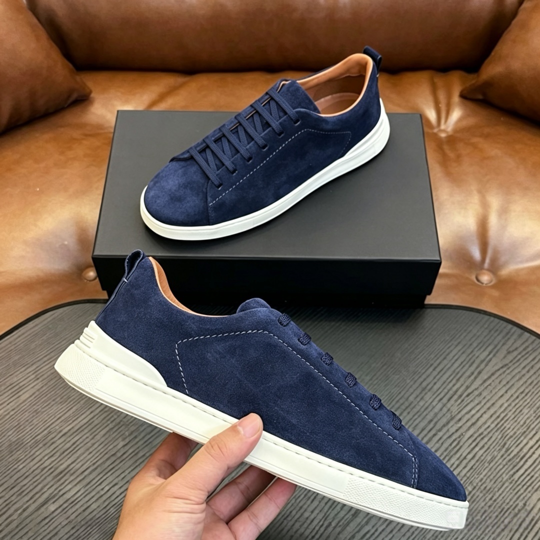 รองเท้าโลฟเฟอร์ทำมือ แบรนด์หรู - Suede Loafers Men บทวิจารณ์และราคา