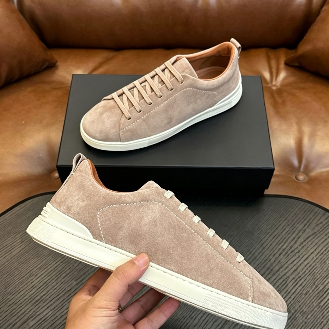 รองเท้าโลฟเฟอร์ทำมือ แบรนด์หรู - Suede Loafers Men บทวิจารณ์และราคา