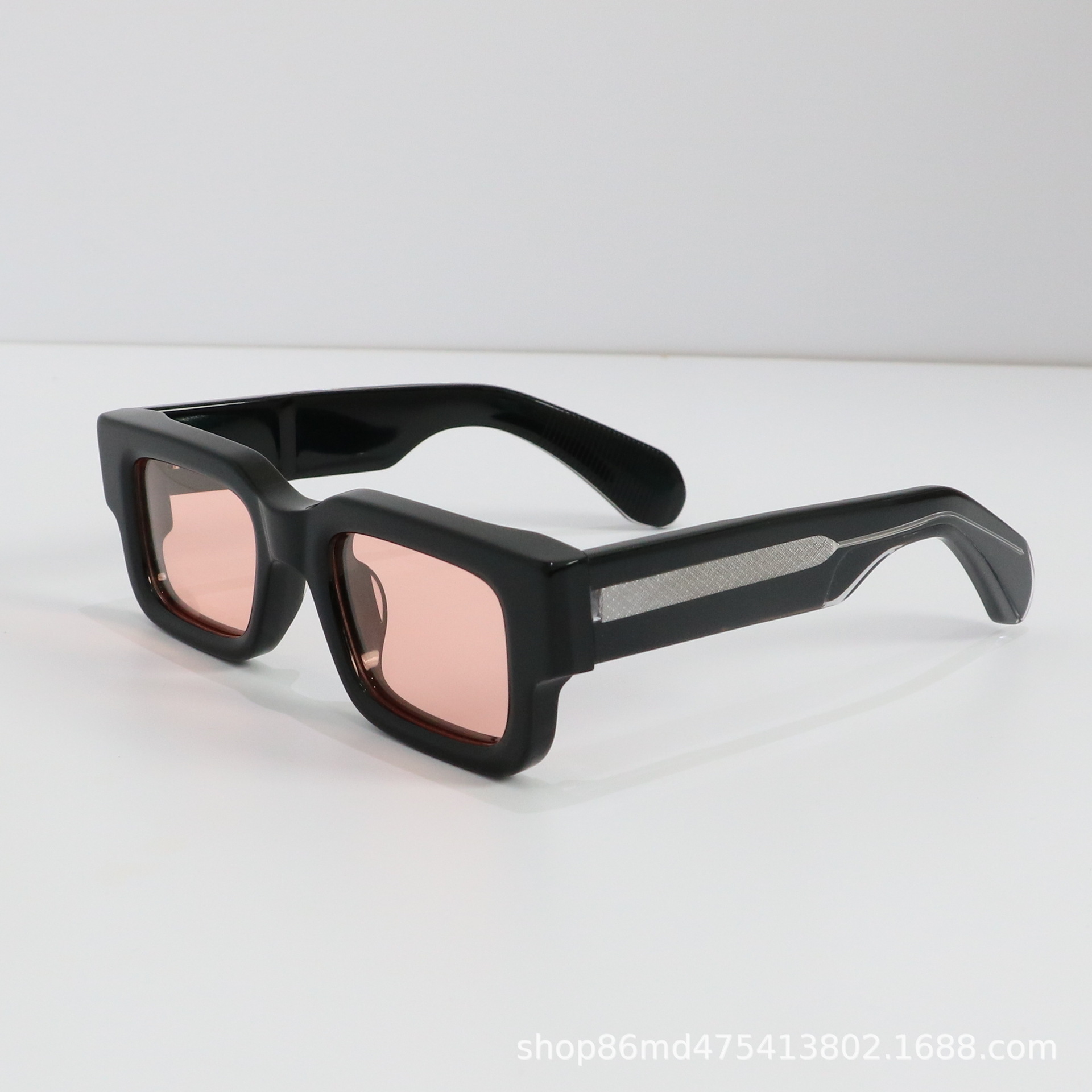 แว่นกันแดดทรงใหม่ปี 2026 สไตล์ - Mens Fashion Trends 2026 บทวิจารณ์และราคา