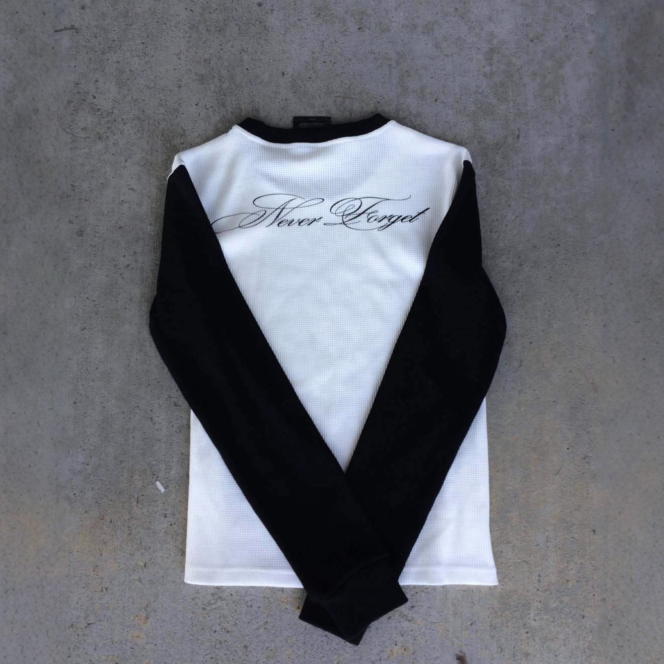 เสื้อยืดแขนยาวใหม่ สไตล์ดาร์กเ - Men Fashion Upper บทวิจารณ์และราคา